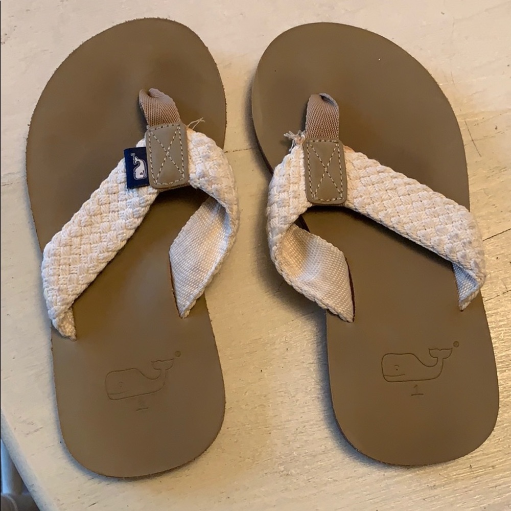 Vineyard Vines Boys flip-flops